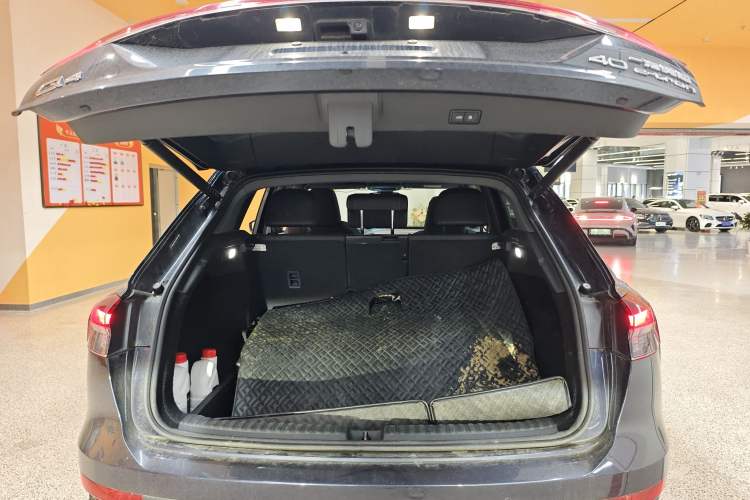 Used Audi Q4 e-tron 2022 40 e-tron First Edition Trunk