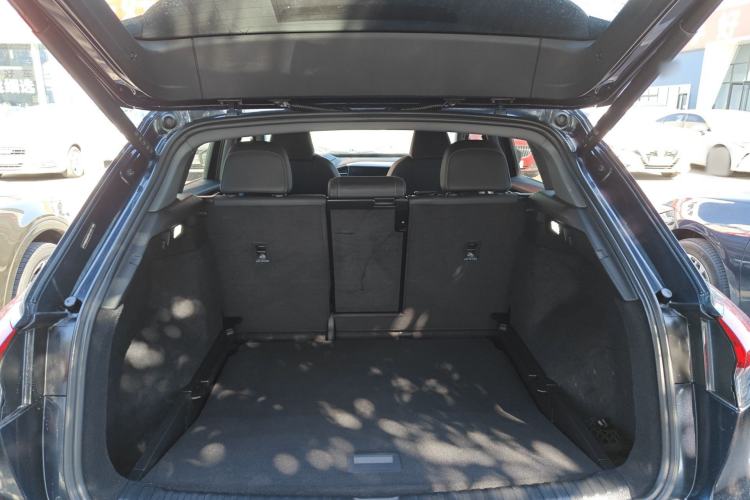 Used Audi Q4 e-tron 2022 50 e-tron quattro Visionary Edition Trunk