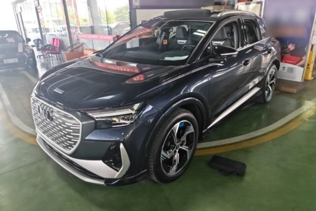 Used Audi Q4 e-tron 2022 40 e-tron Boundary Edition