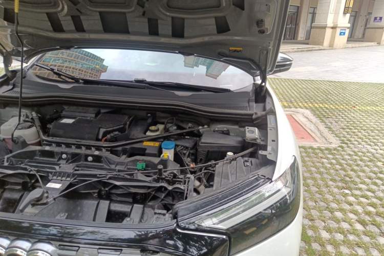 Used Audi Q4 e-tron 2022 40 e-tron Boundary Edition Engine Bay Left