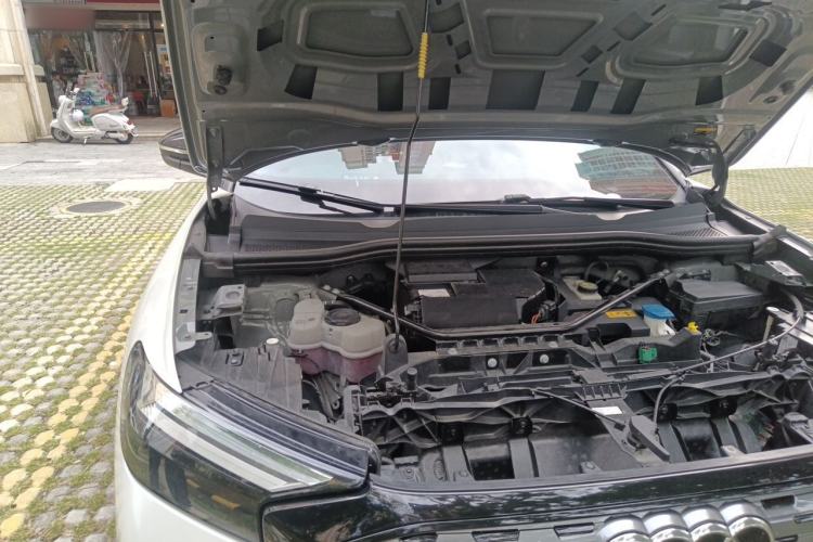 Used Audi Q4 e-tron 2022 40 e-tron Boundary Edition Engine Bay Right