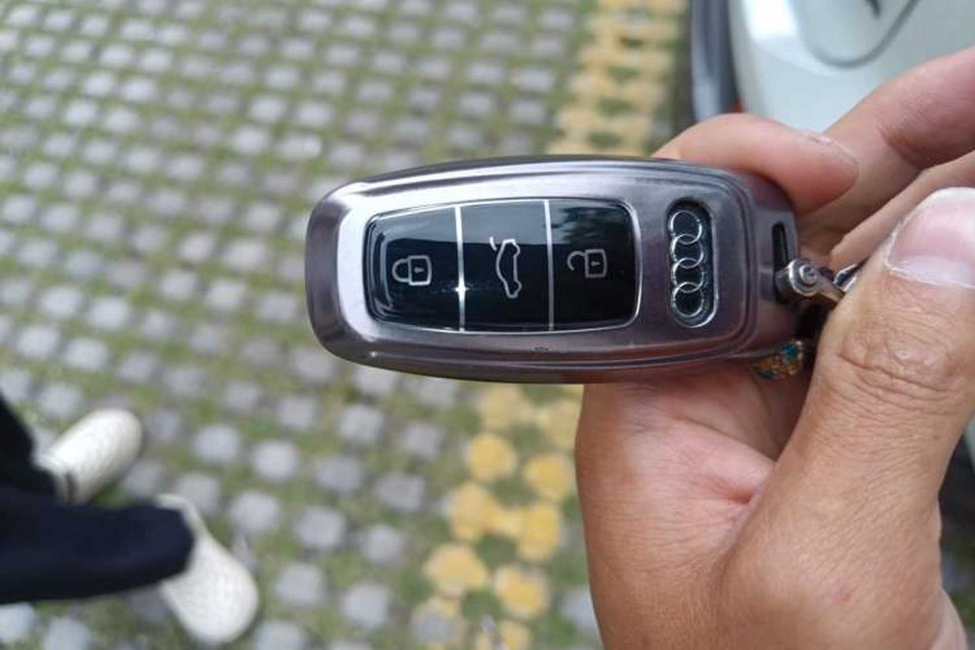 Used Audi Q4 e-tron 2022 40 e-tron Boundary Edition Vehicle Key