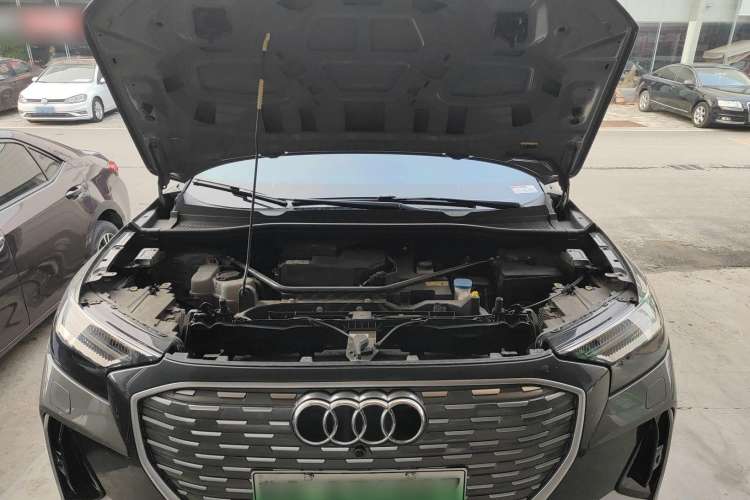 Used Audi Q4 e-tron 2022 50 e-tron quattro Visionary Edition Engine Bay