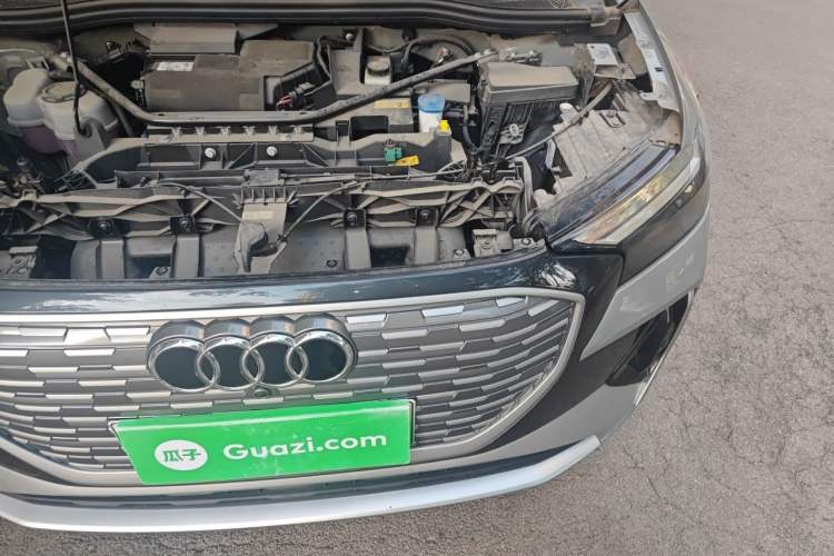 Used Audi Q4 e-tron 2022 40 e-tron Adventure Edition Engine Bay Left