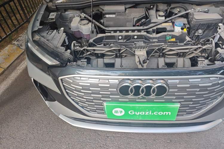 Used Audi Q4 e-tron 2022 40 e-tron Adventure Edition Engine Bay Right