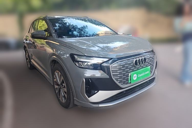 Used Audi Q4 e-tron 2022 40 e-tron Adventure Edition Front Right 45 Deg