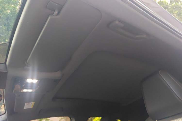 Used Audi Q4 e-tron 2022 40 e-tron Adventure Edition Headliner