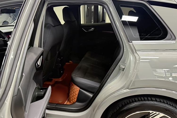 Used Audi Q4 e-tron 2022 40 e-tron Boundary Edition Interior 3
