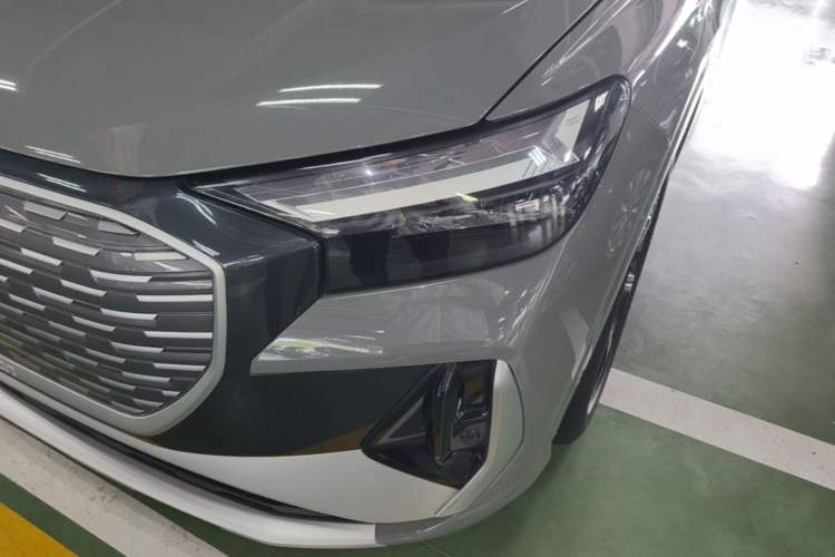 Used Audi Q4 e-tron 2022 40 e-tron Boundary Edition Left Front Headlight