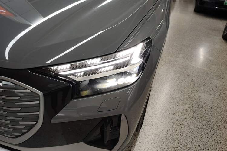 Used Audi Q4 e-tron 2022 50 e-tron quattro Visionary Edition Left Front Headlight