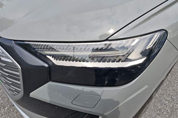 Used Audi Q4 e-tron 2022 50 e-tron quattro Visionary Edition Left Front Headlight