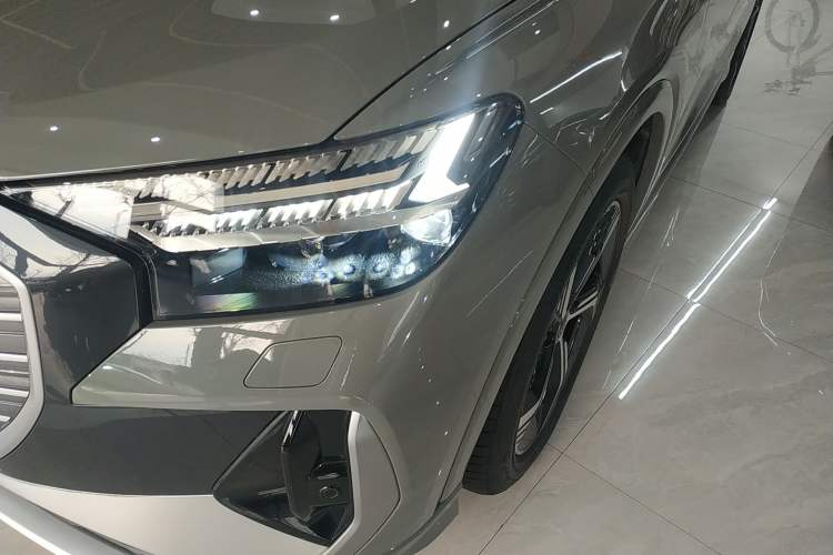 Used Audi Q4 e-tron 2022 50 e-tron quattro Visionary Edition Left Front Headlight