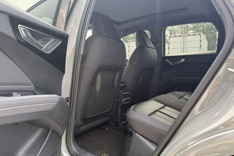 Used Audi Q4 e-tron 2022 40 e-tron Adventure Edition Left Rear Seat