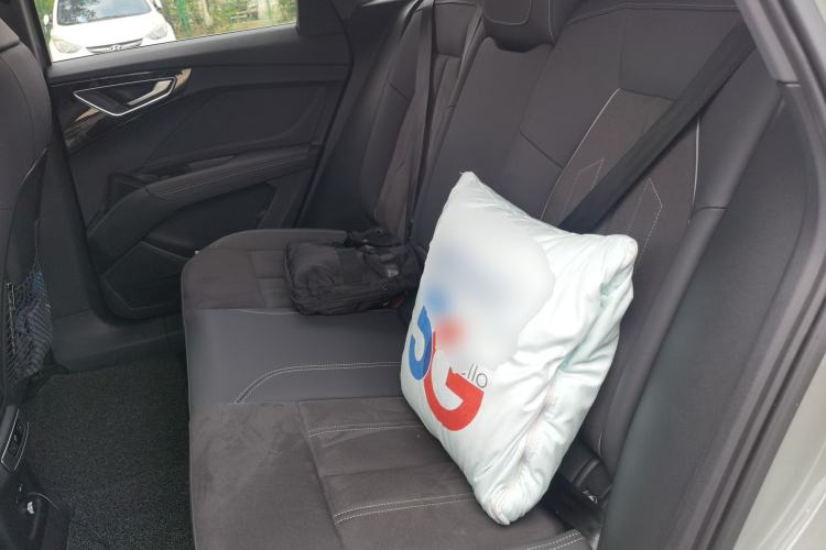Used Audi Q4 e-tron 2022 50 e-tron quattro Visionary Edition Left Rear Seat