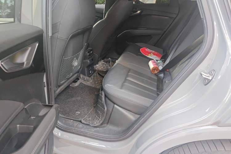 Used Audi Q4 e-tron 2022 40 e-tron Adventure Edition Left Rear Seat
