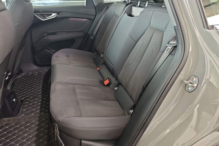 Used Audi Q4 e-tron 2022 40 e-tron Boundary Edition Left Rear Seat