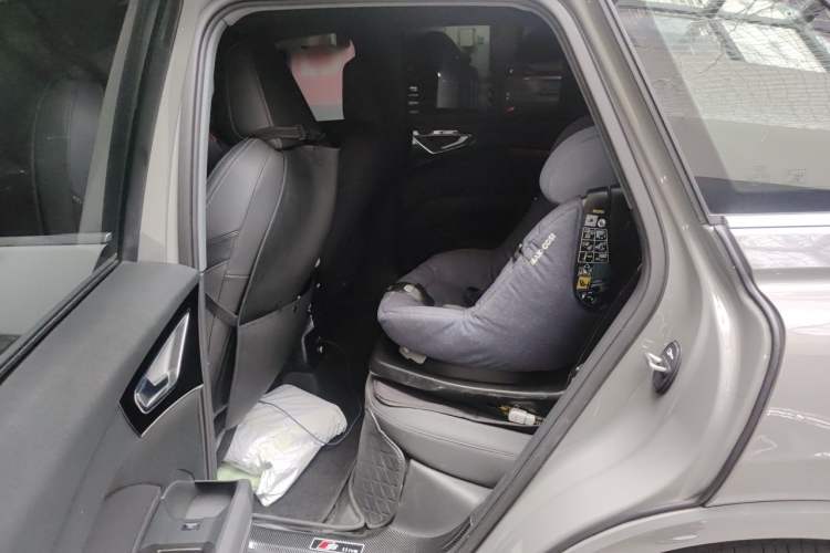 Used Audi Q4 e-tron 2022 50 e-tron quattro Visionary Edition Left Rear Seat