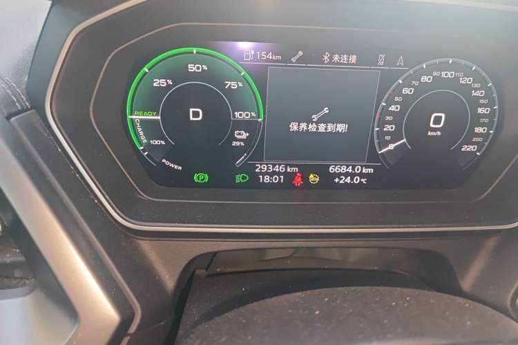 Used Audi Q4 e-tron 2022 40 e-tron Adventure Edition Odometer Close Up