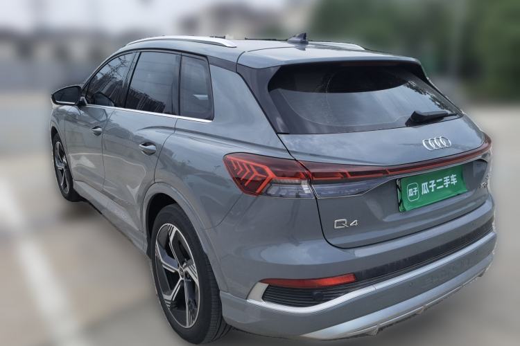 Used Audi Q4 e-tron 2022 50 e-tron quattro Visionary Edition Rear Left 45 Deg