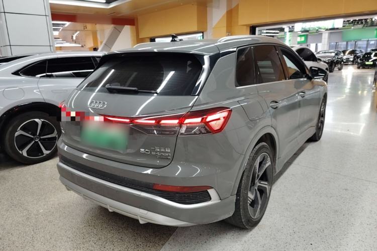 Used Audi Q4 e-tron 2022 50 e-tron quattro Visionary Edition Rear Right 45 Deg