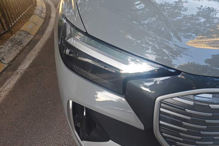 Used Audi Q4 e-tron 2022 40 e-tron Adventure Edition Right Front Headlight