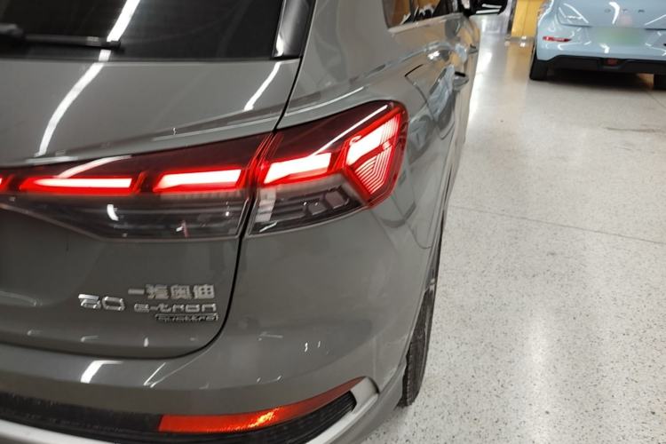 Used Audi Q4 e-tron 2022 50 e-tron quattro Visionary Edition Right Rear Taillight