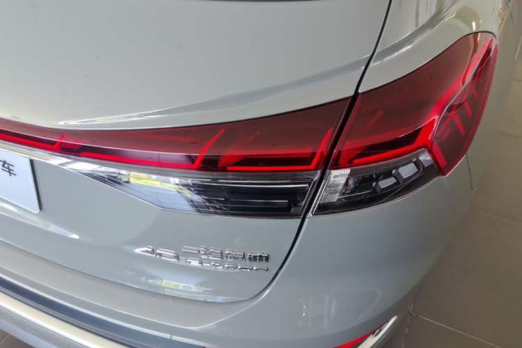 Used Audi Q4 e-tron 2022 40 e-tron Boundary Edition Right Rear Taillight