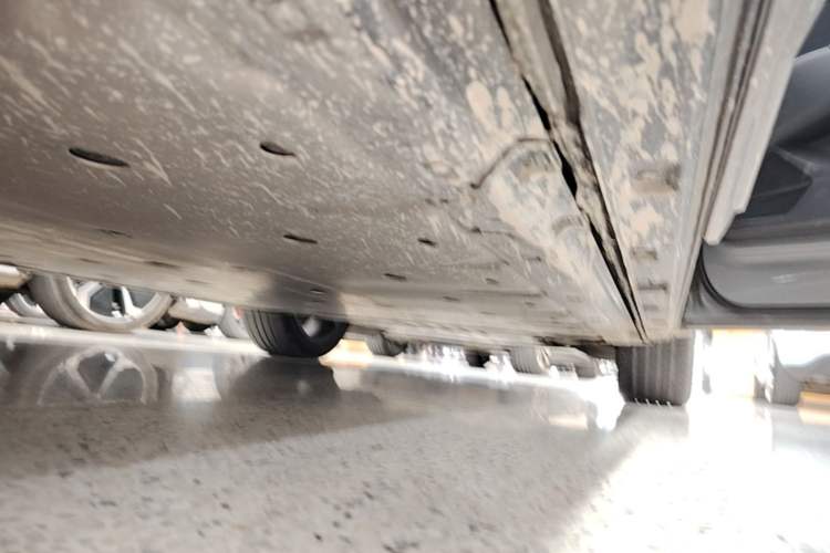 Used Audi Q4 e-tron 2022 50 e-tron quattro Visionary Edition Right Side Sill