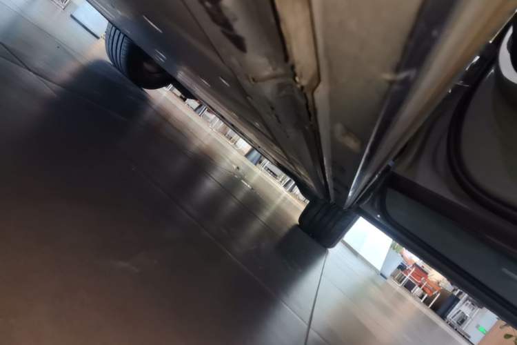 Used Audi Q4 e-tron 2022 40 e-tron Boundary Edition Right Side Sill