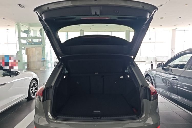 Used Audi Q4 e-tron 2022 40 e-tron Boundary Edition Trunk
