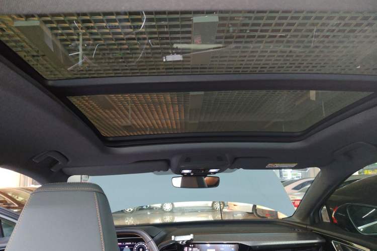 Used Audi Q4 e-tron 2022 40 e-tron Boundary Edition Headliner