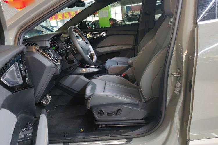 Used Audi Q4 e-tron 2022 40 e-tron Boundary Edition Left Front Seat