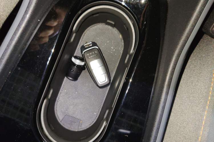 Used Audi Q4 e-tron 2022 40 e-tron Boundary Edition Vehicle Key