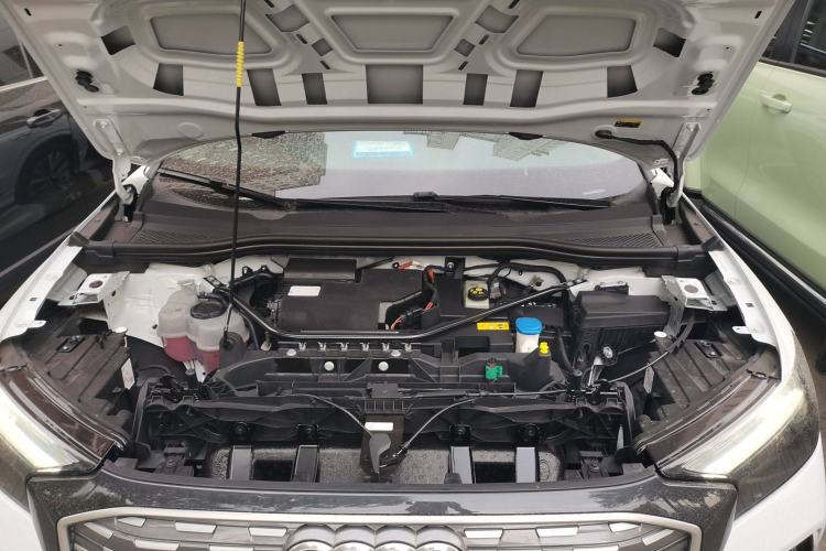 Used Audi Q4 e-tron 2022 40 e-tron Adventure Edition Engine Bay