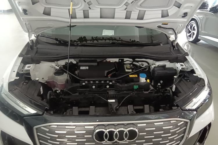 Used Audi Q4 e-tron 2022 40 e-tron First Edition Engine Bay