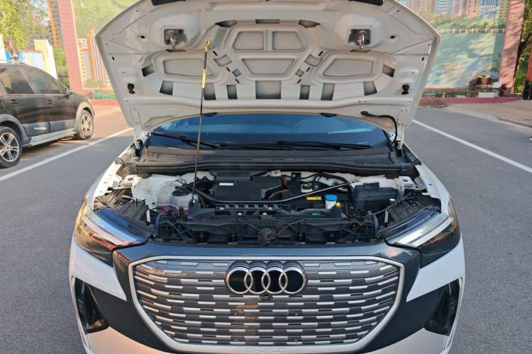 Used Audi Q4 e-tron 2022 40 e-tron Boundary Edition Engine Bay