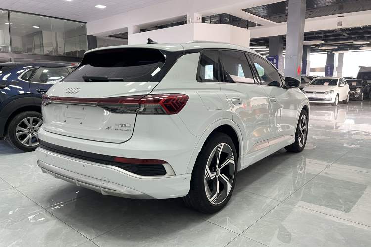 Used Audi Q4 e-tron 2022 40 e-tron Boundary Edition Exterior 8