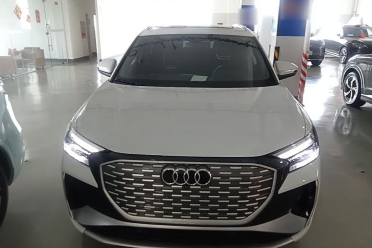 Used Audi Q4 e-tron 2022 40 e-tron First Edition Front