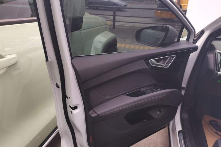 Used Audi Q4 e-tron 2022 40 e-tron Adventure Edition Left Front Door Interior