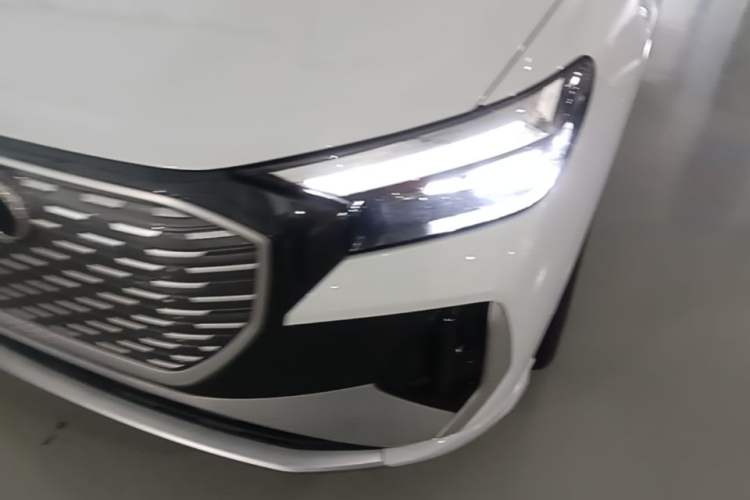 Used Audi Q4 e-tron 2022 40 e-tron First Edition Left Front Headlight