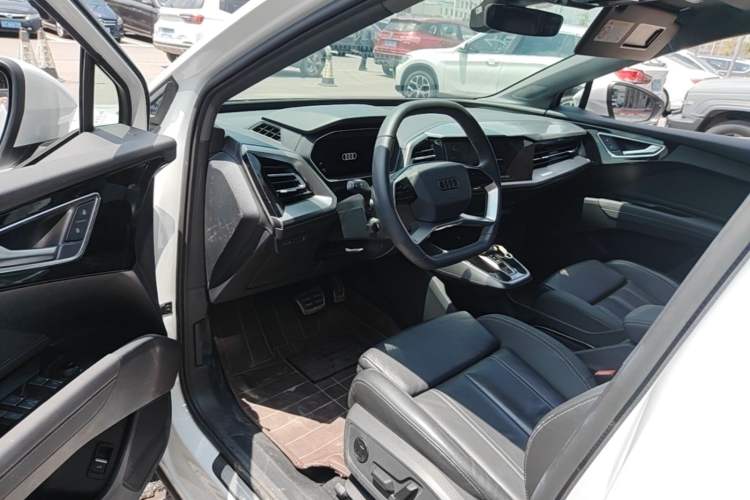Used Audi Q4 e-tron 2022 40 e-tron Adventure Edition Left Front Seat