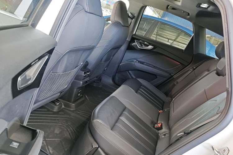 Used Audi Q4 e-tron 2022 40 e-tron Adventure Edition Left Rear Seat