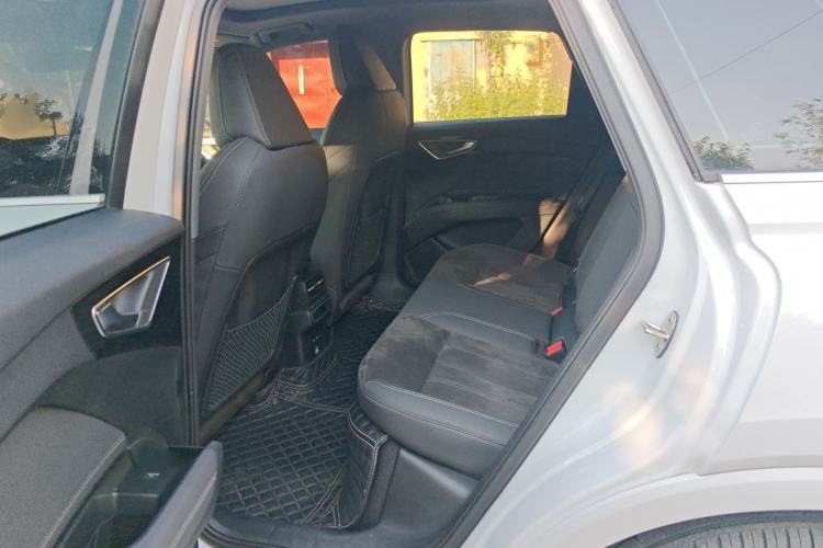Used Audi Q4 e-tron 2022 40 e-tron Boundary Edition Left Rear Seat