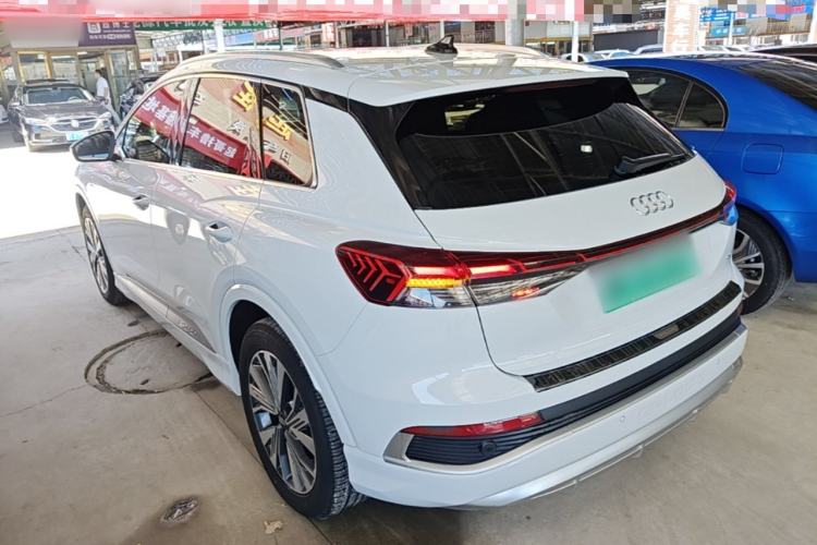 Used Audi Q4 e-tron 2022 40 e-tron Adventure Edition Rear Left 45 Deg