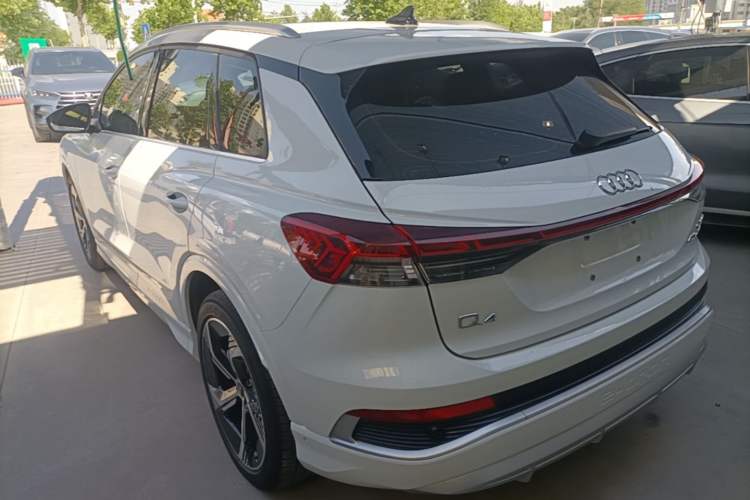 Used Audi Q4 e-tron 2022 40 e-tron Boundary Edition Rear Left 45 Deg