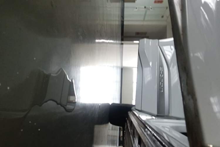 Used Audi Q4 e-tron 2022 40 e-tron First Edition Right Side Sill