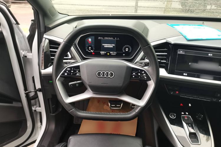Used Audi Q4 e-tron 2022 40 e-tron Adventure Edition Steering Wheel