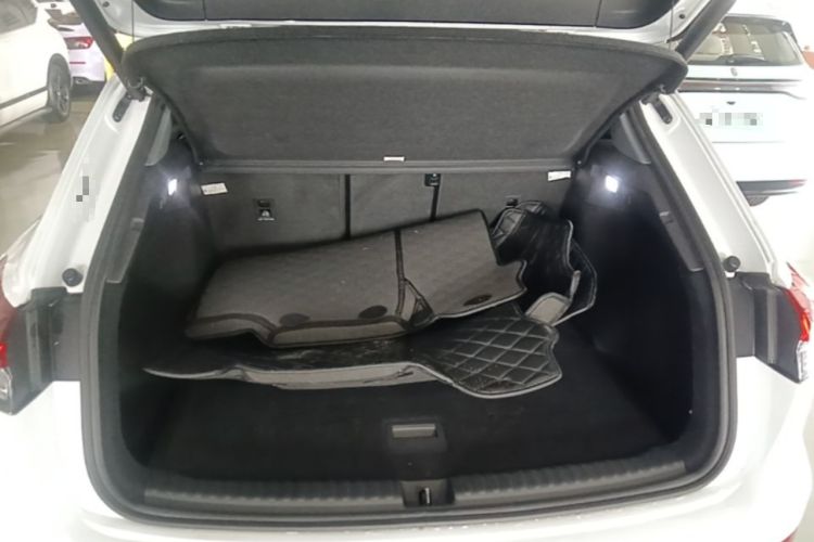 Used Audi Q4 e-tron 2022 40 e-tron First Edition Trunk