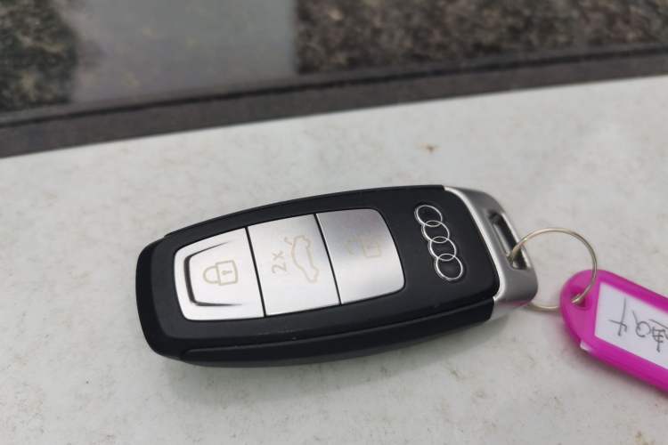 Used Audi Q4 e-tron 2022 40 e-tron Adventure Edition Vehicle Key