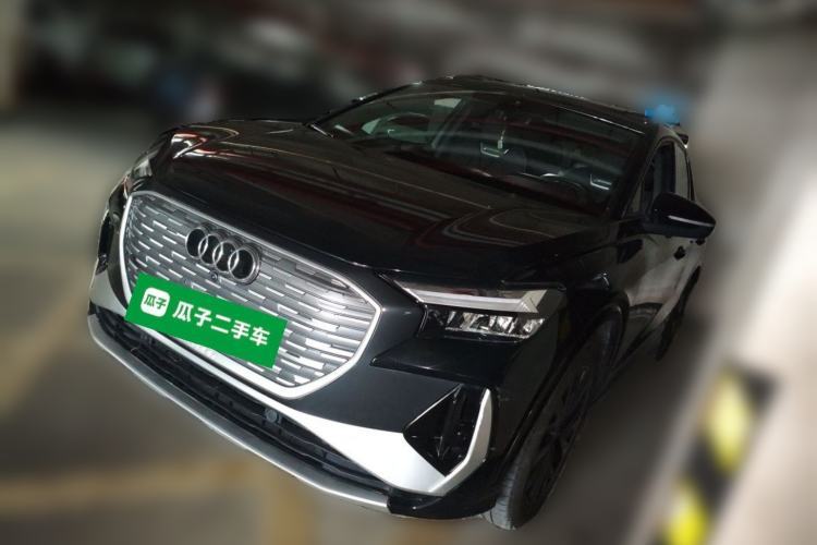 Used Audi Q4 e-tron 2023 40 e-tron Adventure Edition Guazi used car, China used car export, Used car for sale, Used  cars, Cheapest cars for sale